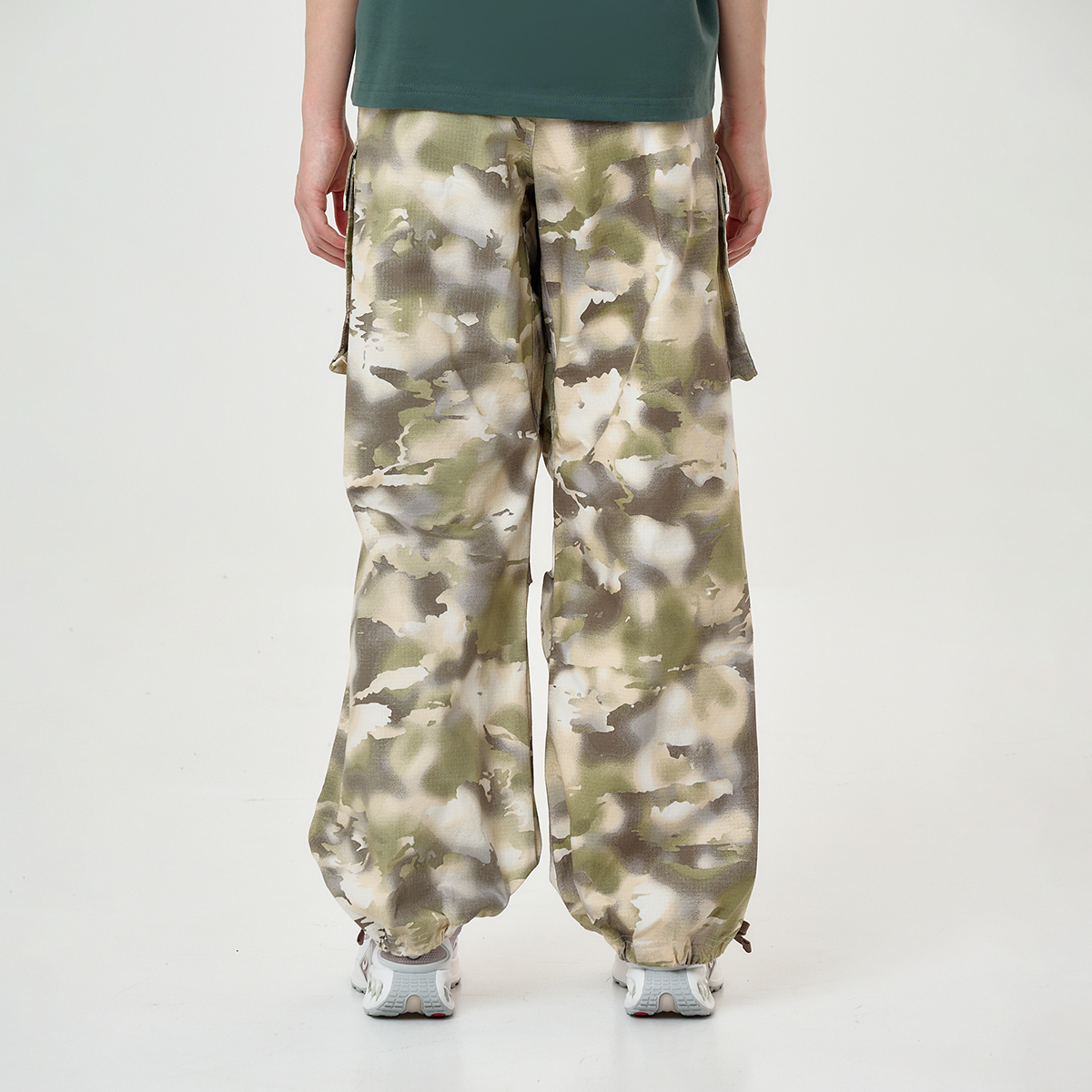 Pantalón Nike Cargo Mujer 2 Pantalón Nike Cargo Mujer